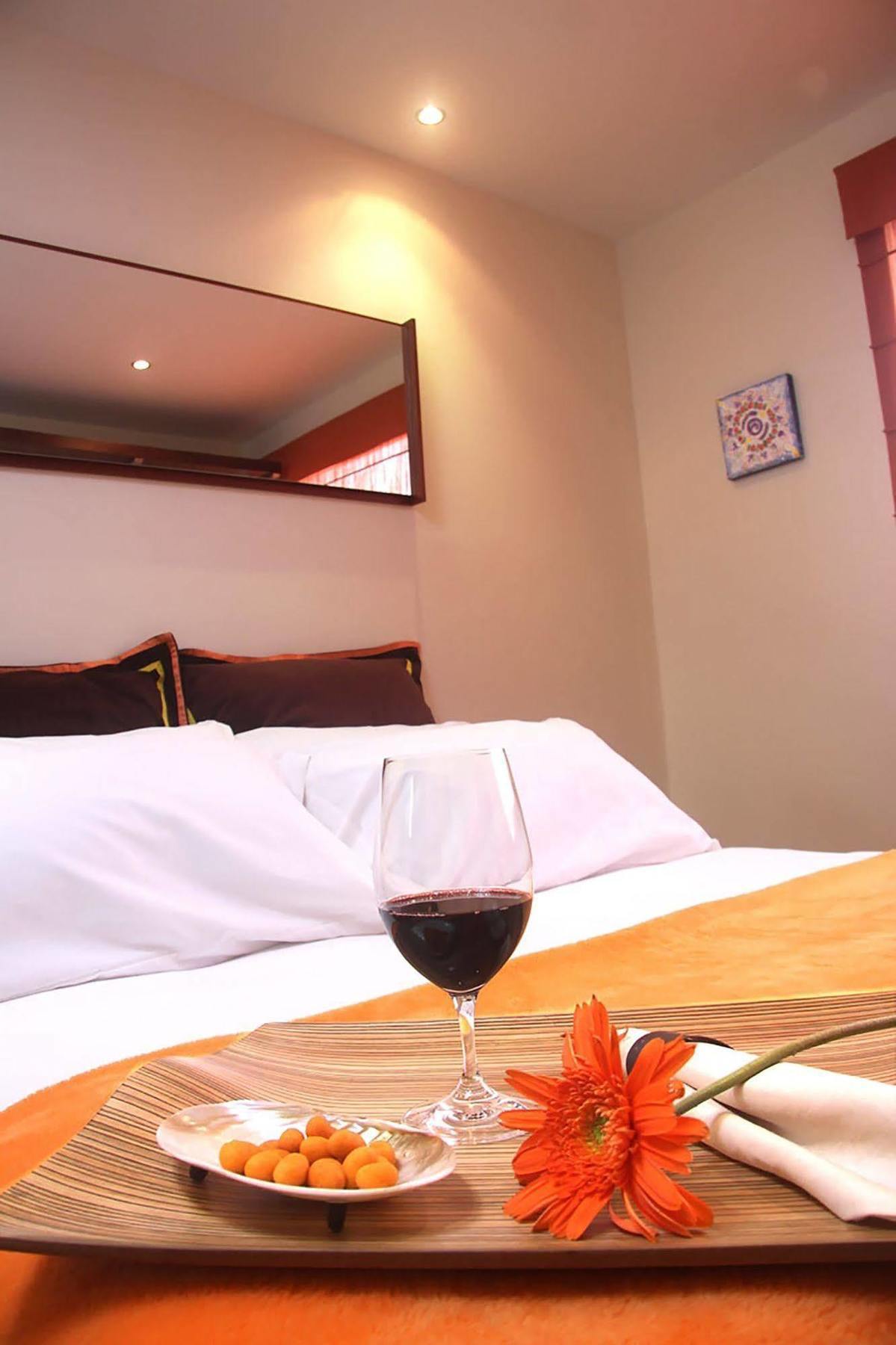 6 Suites Hotel Bogota Luaran gambar