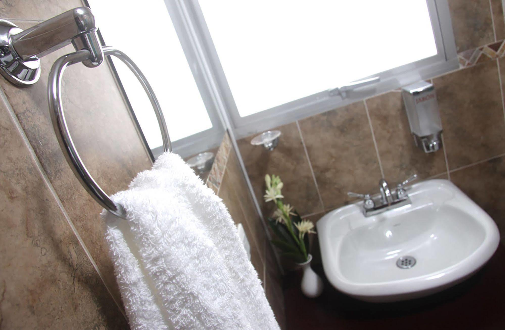 6 Suites Hotel Bogota Luaran gambar